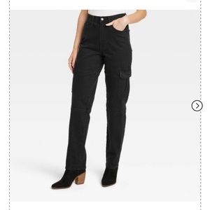Universal Thread High Rise 90s Straight Cargo pants